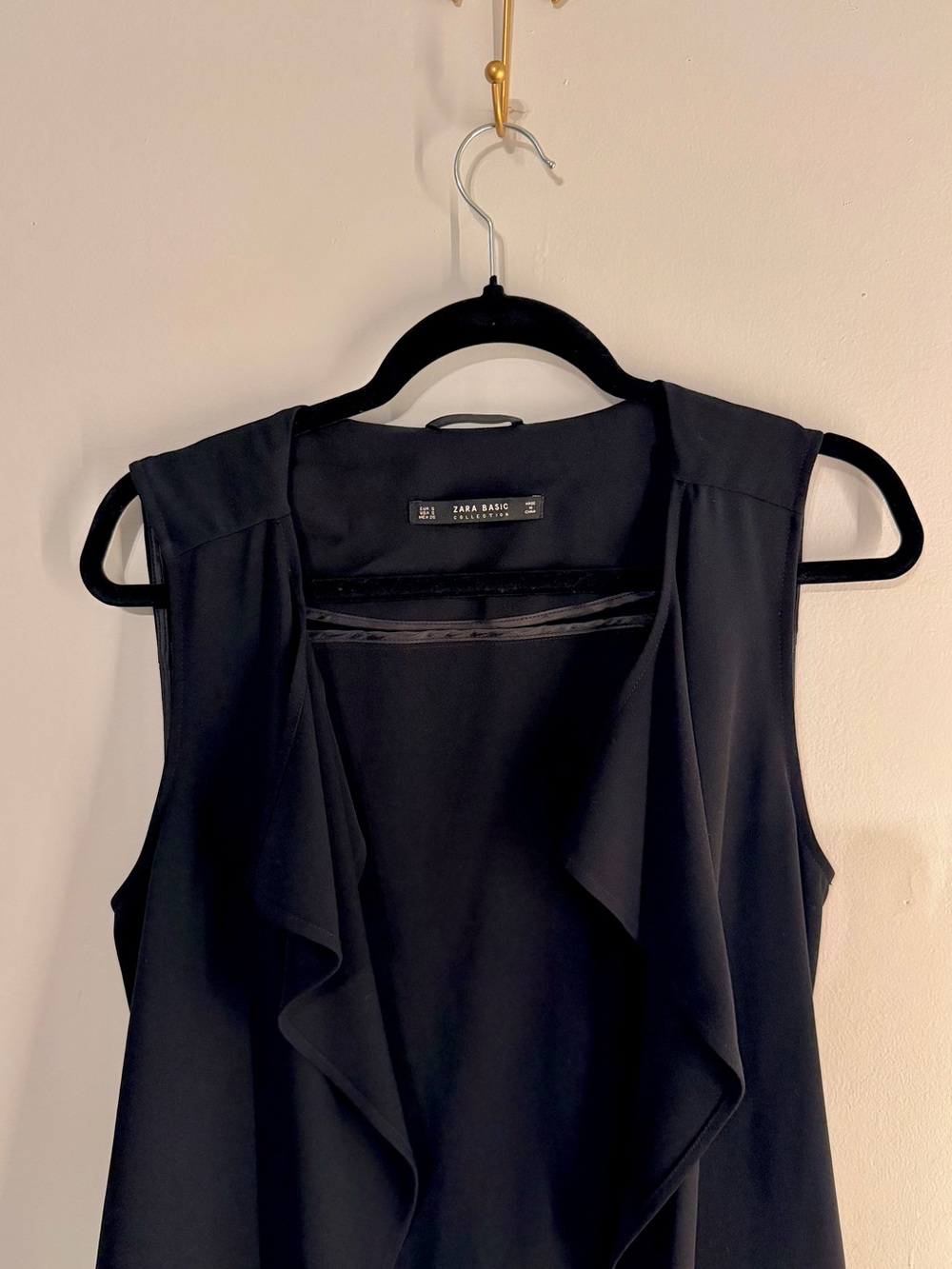 Zara Woman Black Draped Sleeveless Vest - Size SMALL - Picture 3 of 3